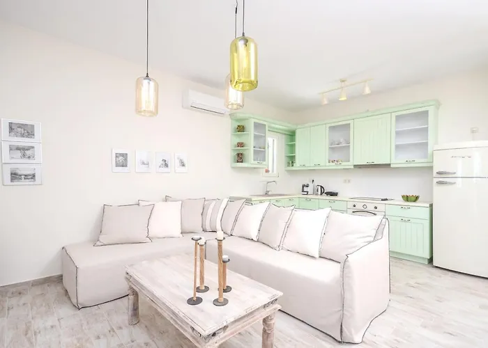 Spacious In Naxos With Sea View Villa Agios Arsenios