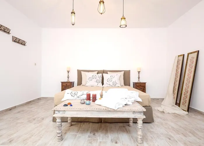 Spacious In Naxos With Sea View Agios Arsenios