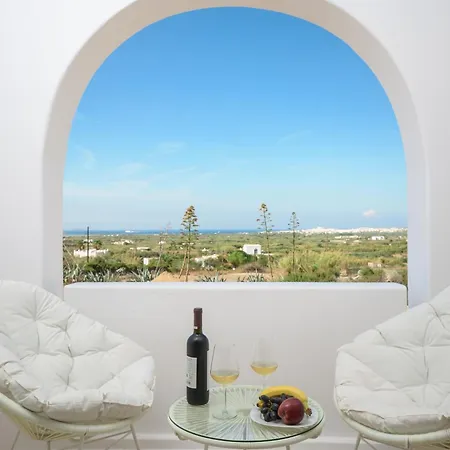 Spacious In Naxos With Sea View