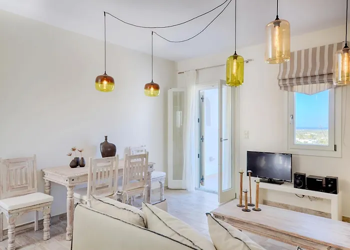 Spacious In Naxos With Sea View